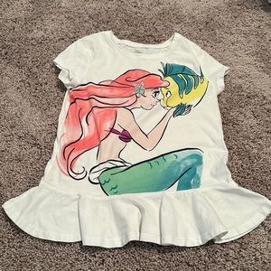 The little  mermaid t shirt size 7 jumping beans